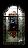Św. Faustyna - Pokój - witraż sakralny malowany w części centralnej i na bocznych pasach. Składany w ołów